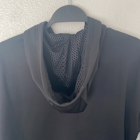 NWT Women’s Gear Up Black/White Hoody Sweatshirt Size Small - Picture 8 of 9